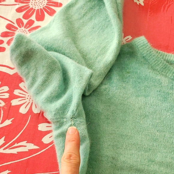 Cropped Vintage Embellished Angora sweater small - Picture 8 of 8